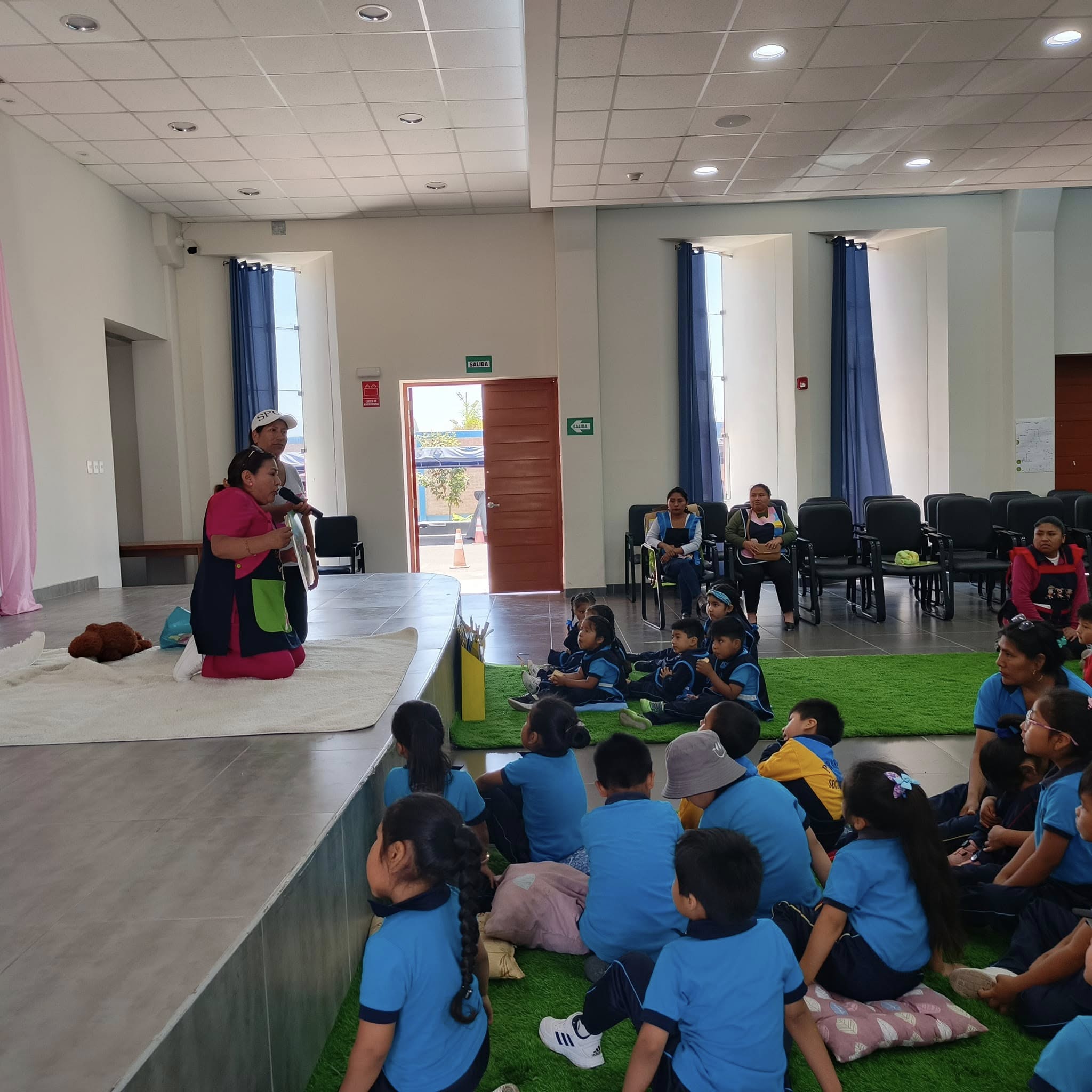 Encuentra el
 <span>recurso 
educativo</span> que
estás buscando.